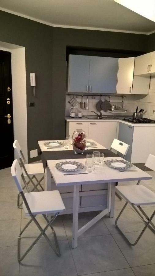 Ferienwohnung Joie De Vivre Torino Statuto Exterior foto